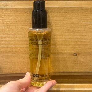 PCA Skin Daily Cleansing Oil - Black and Gold